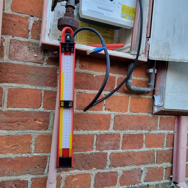 Gas tightness testing by emergency plumber in Bletchley
